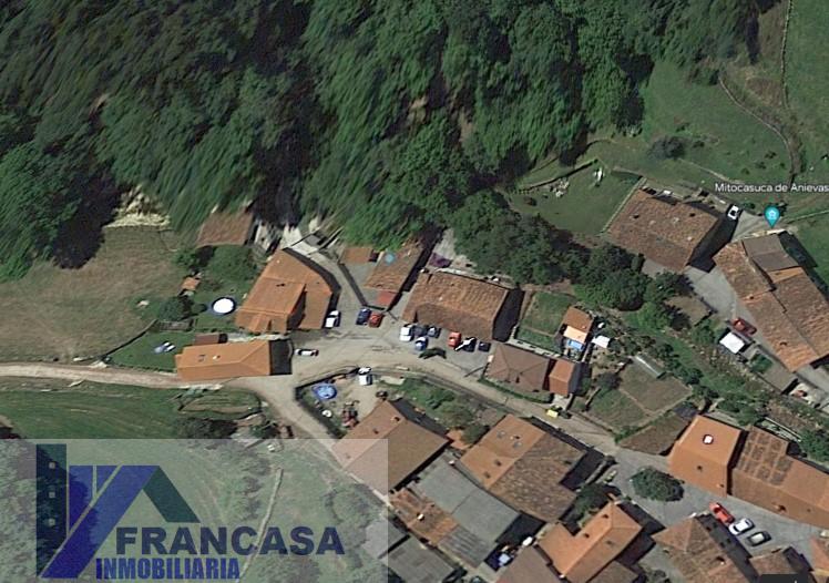 For sale of house in Anievas