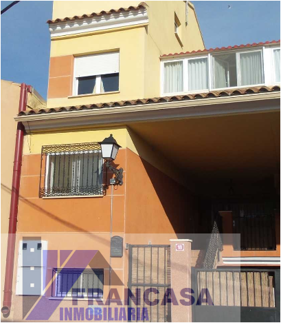 For sale of house in La Gineta