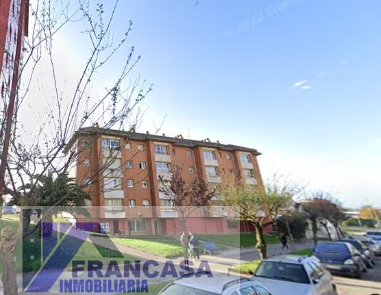 For sale of flat in Santander
