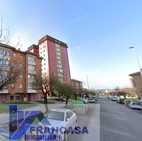 For sale of flat in Santander
