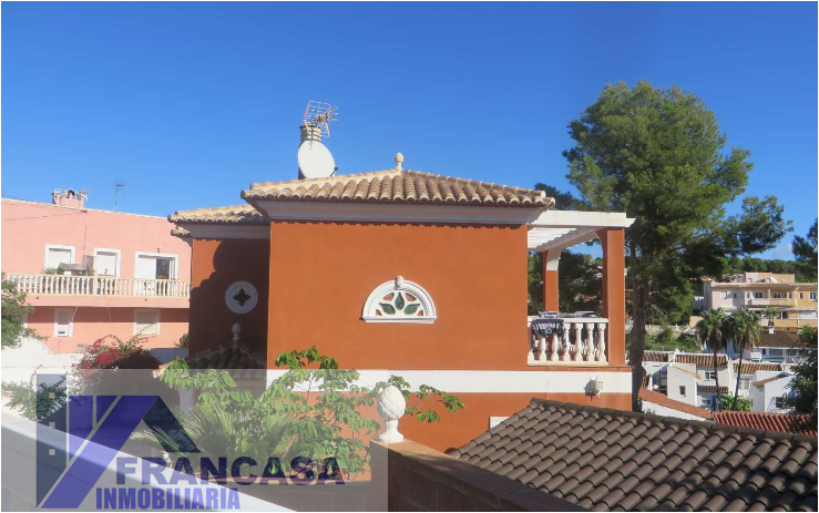 For sale of chalet in La Nucia