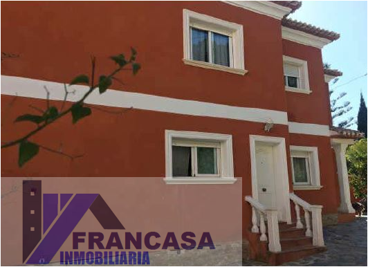 For sale of chalet in La Nucia