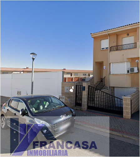 For sale of house in Tomelloso