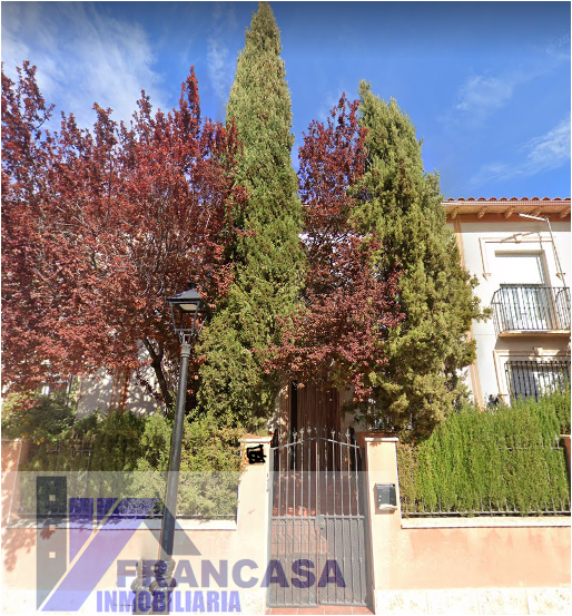 Venta de casa en Herencia
