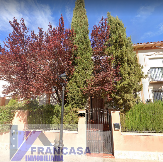Venta de casa en Herencia