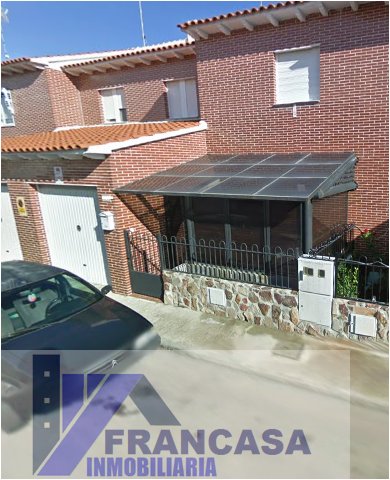 For sale of house in Yeles