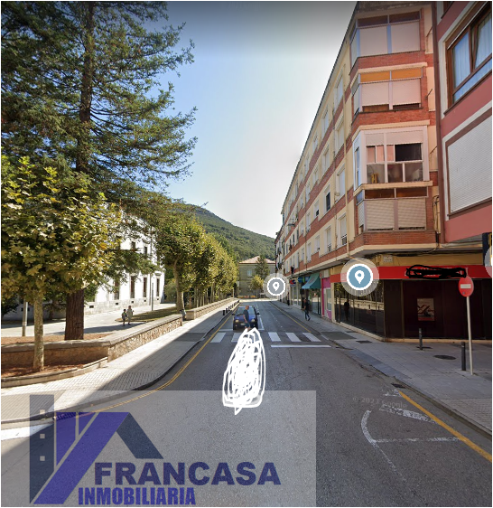 For sale of flat in Santoña
