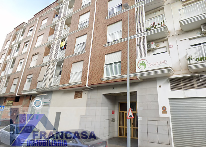 For sale of flat in Almazora
