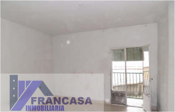 For sale of house in Escalona