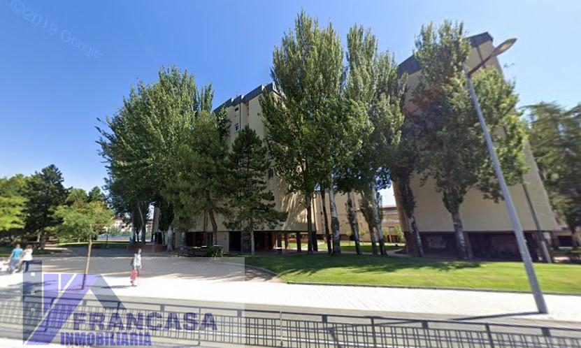 For sale of flat in Valladolid