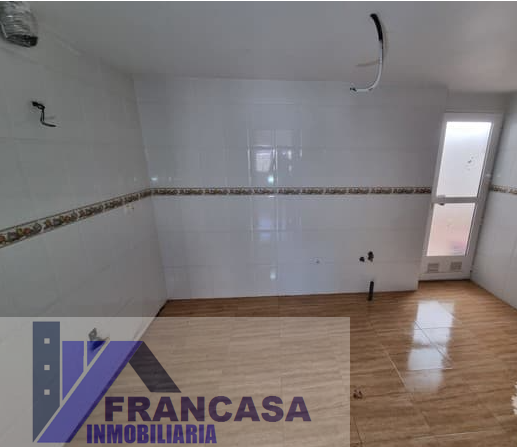 For sale of ground floor in Águilas