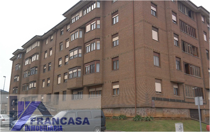 For sale of flat in El Astillero