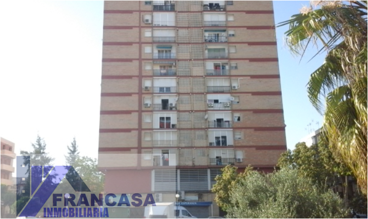 For sale of flat in San Juan de Aznalfarache