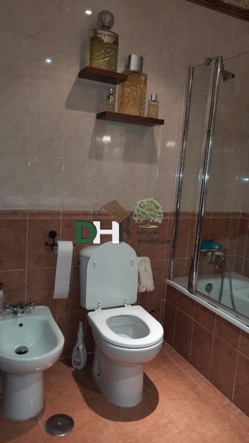 For sale of chalet in Cáceres