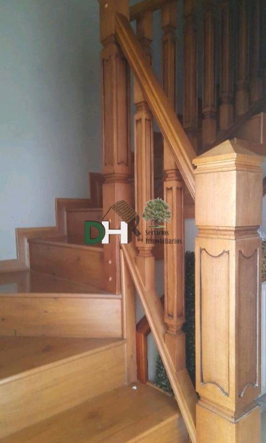 For sale of chalet in Cáceres