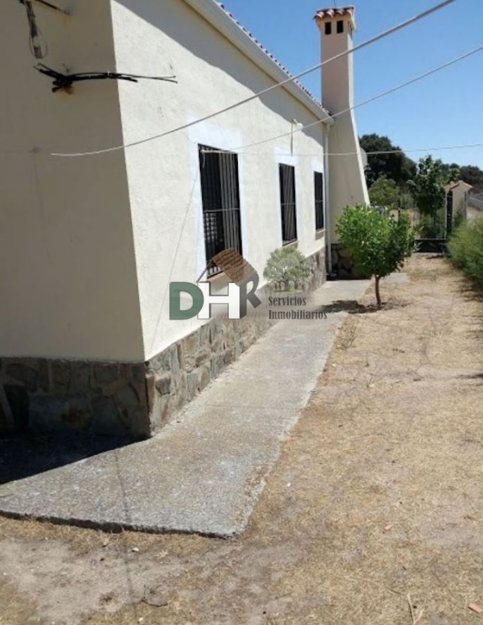 Venta de chalet en Casar de Cáceres