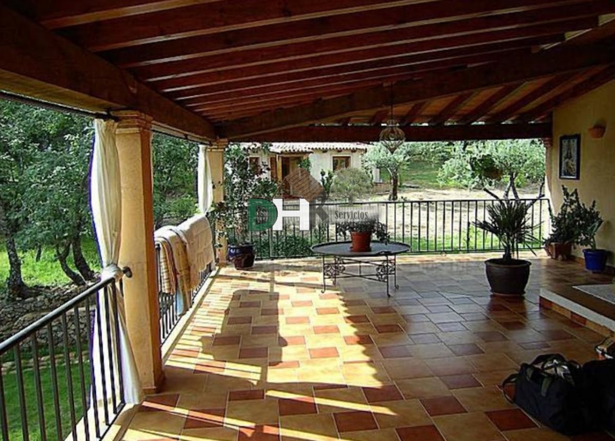 Venta de chalet en Cáceres