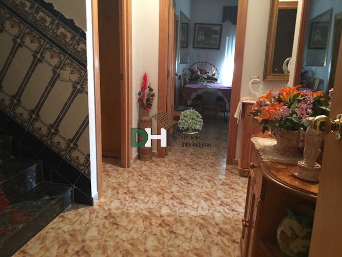 For sale of house in Herguijuela