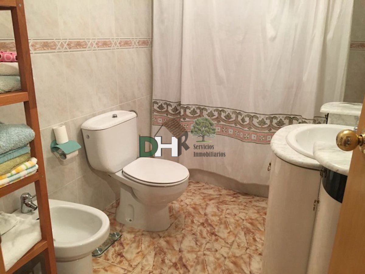 For sale of house in Herguijuela