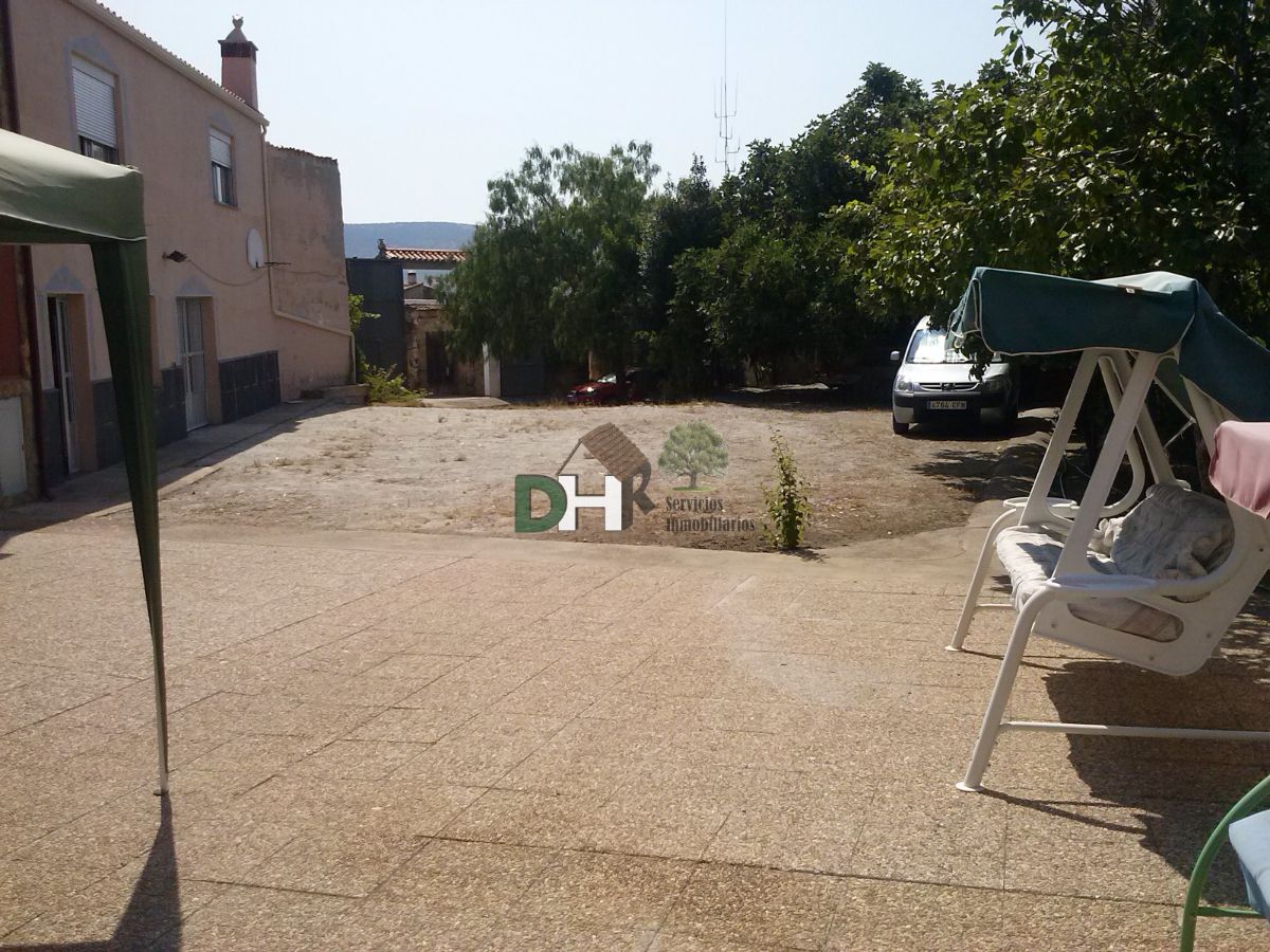 For sale of house in Cáceres
