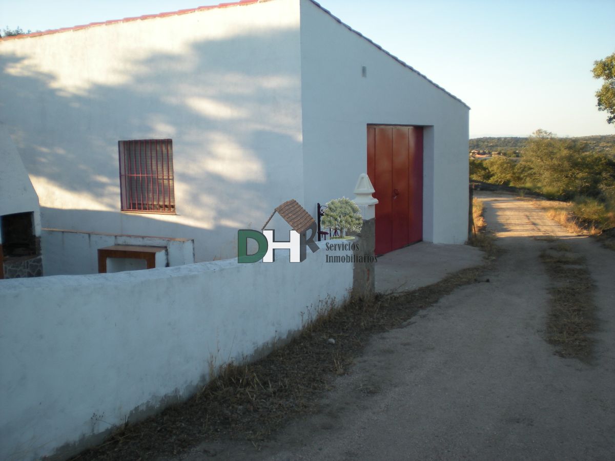 For sale of house in Brozas