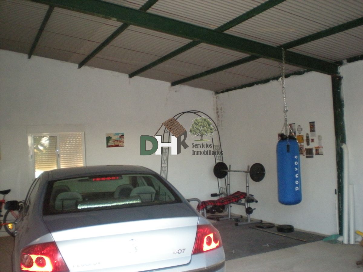 For sale of house in Brozas