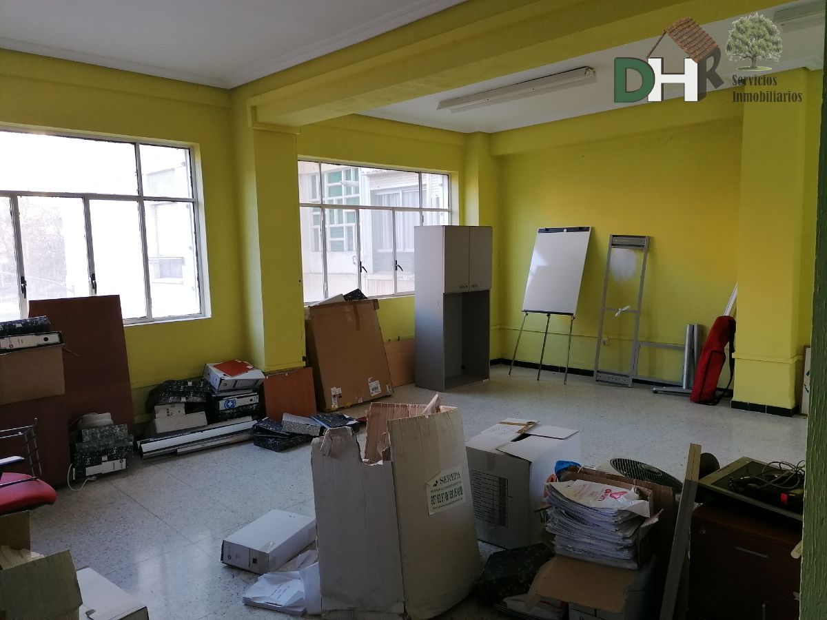 Venta de local comercial en Cáceres
