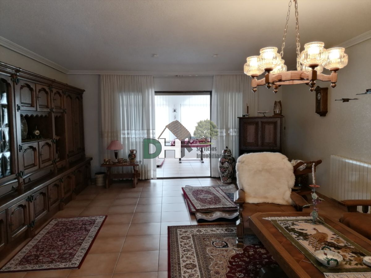 For sale of house in Jarandilla de la Vera