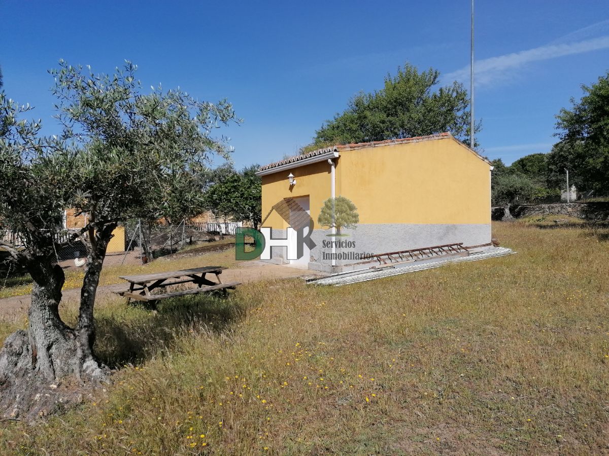 Venta de chalet en Malpartida de Cáceres