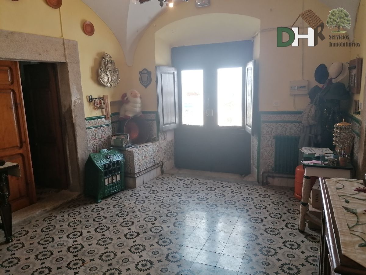 Venta de casa en Alcuéscar