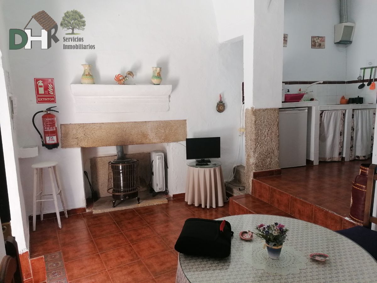 Venta de casa en Alcuéscar