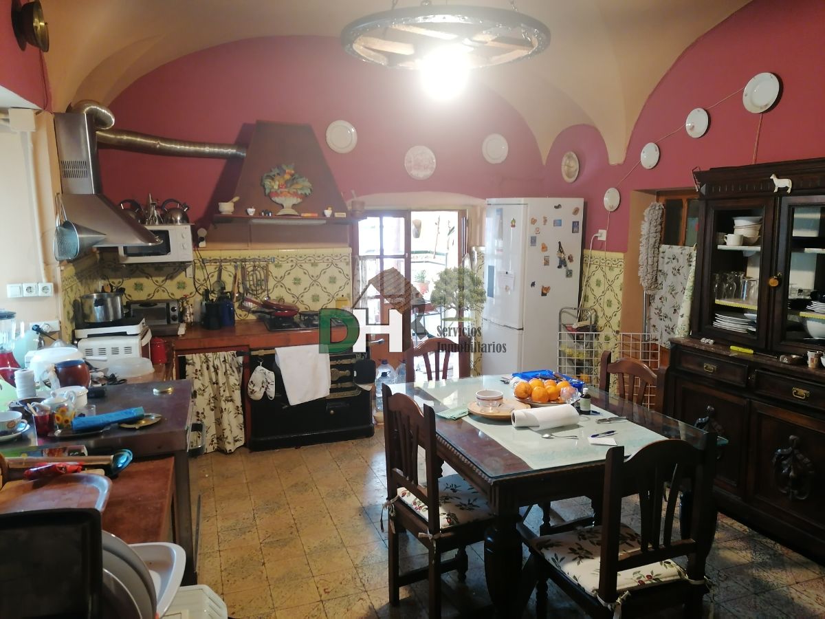 Venta de casa en Alcuéscar