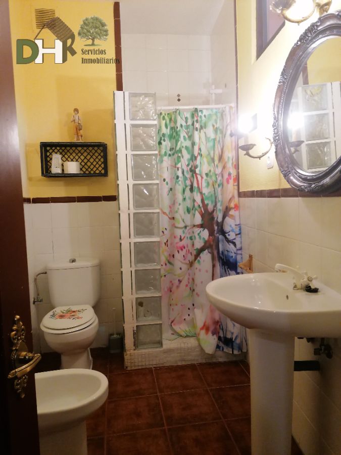 Venta de casa en Alcuéscar