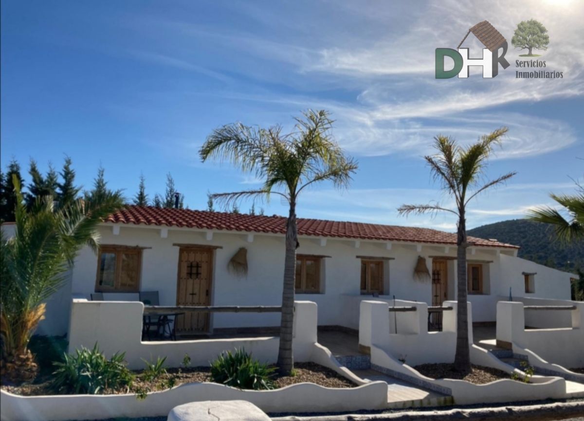 For sale of rural property in Los Santos de Maimona