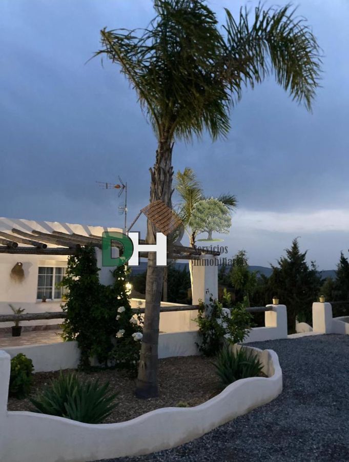 For sale of rural property in Los Santos de Maimona