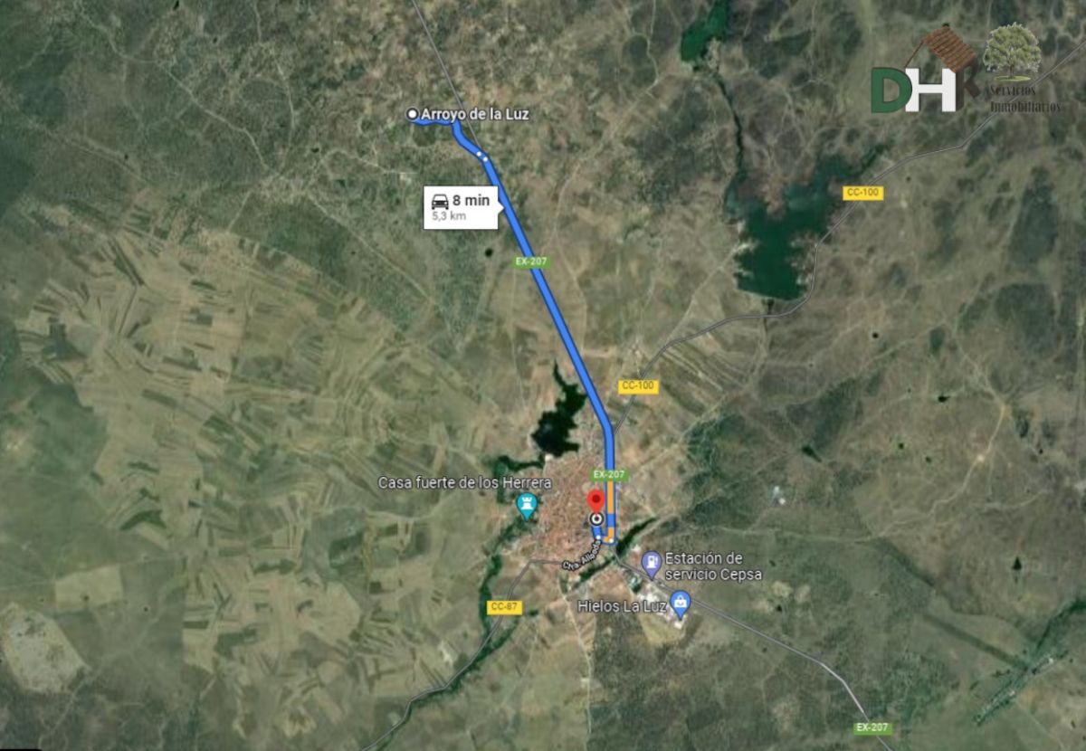 For sale of land in Arroyo de la Luz