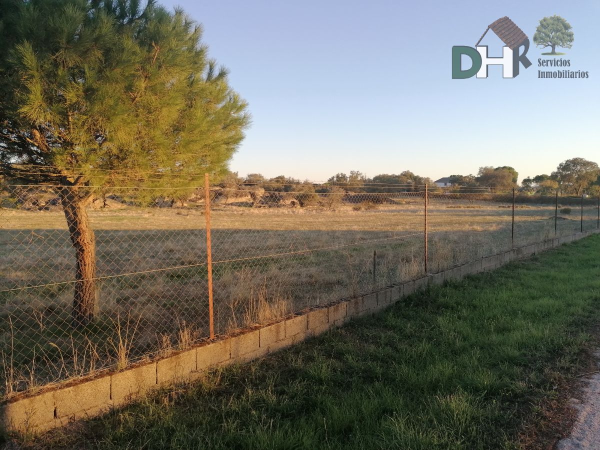 Venta de terreno en Arroyo de la Luz