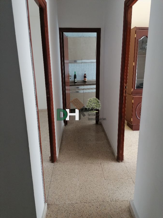 For sale of duplex in Losar de la Vera