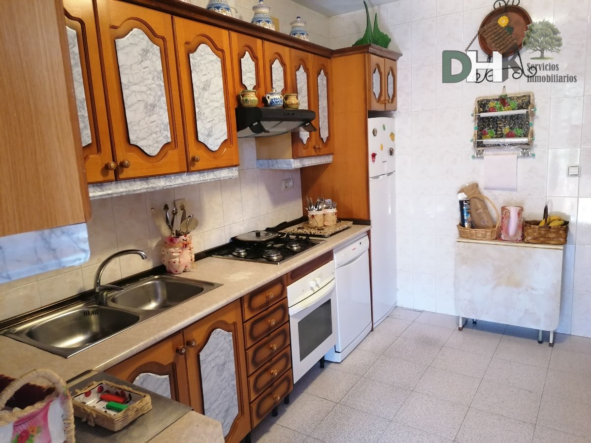 For sale of house in Losar de la Vera