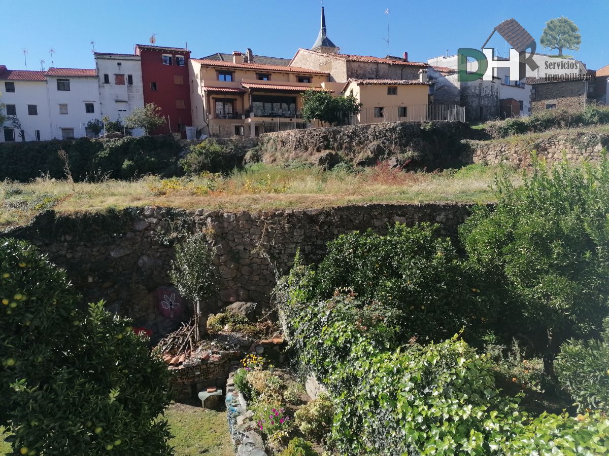 Venta de casa en Losar de la Vera