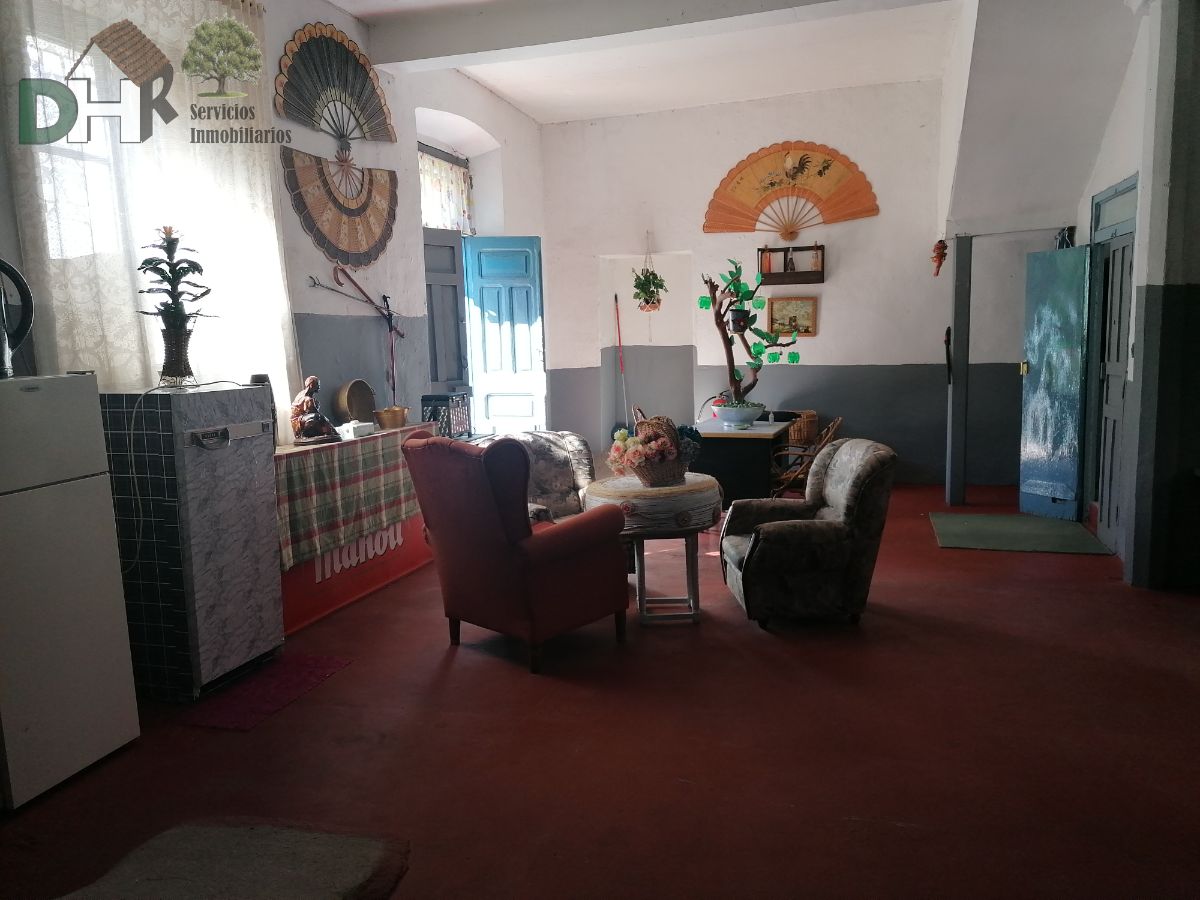 For sale of house in Losar de la Vera