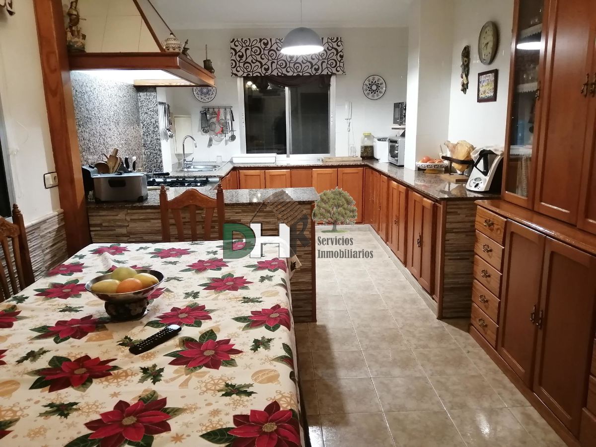 Venta de chalet en Sierra de Fuentes