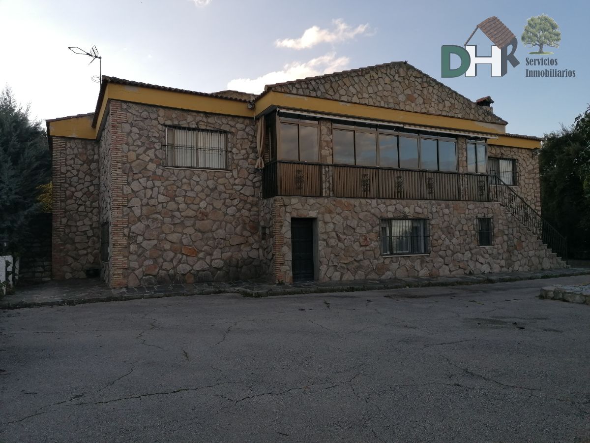 For sale of chalet in Sierra de Fuentes