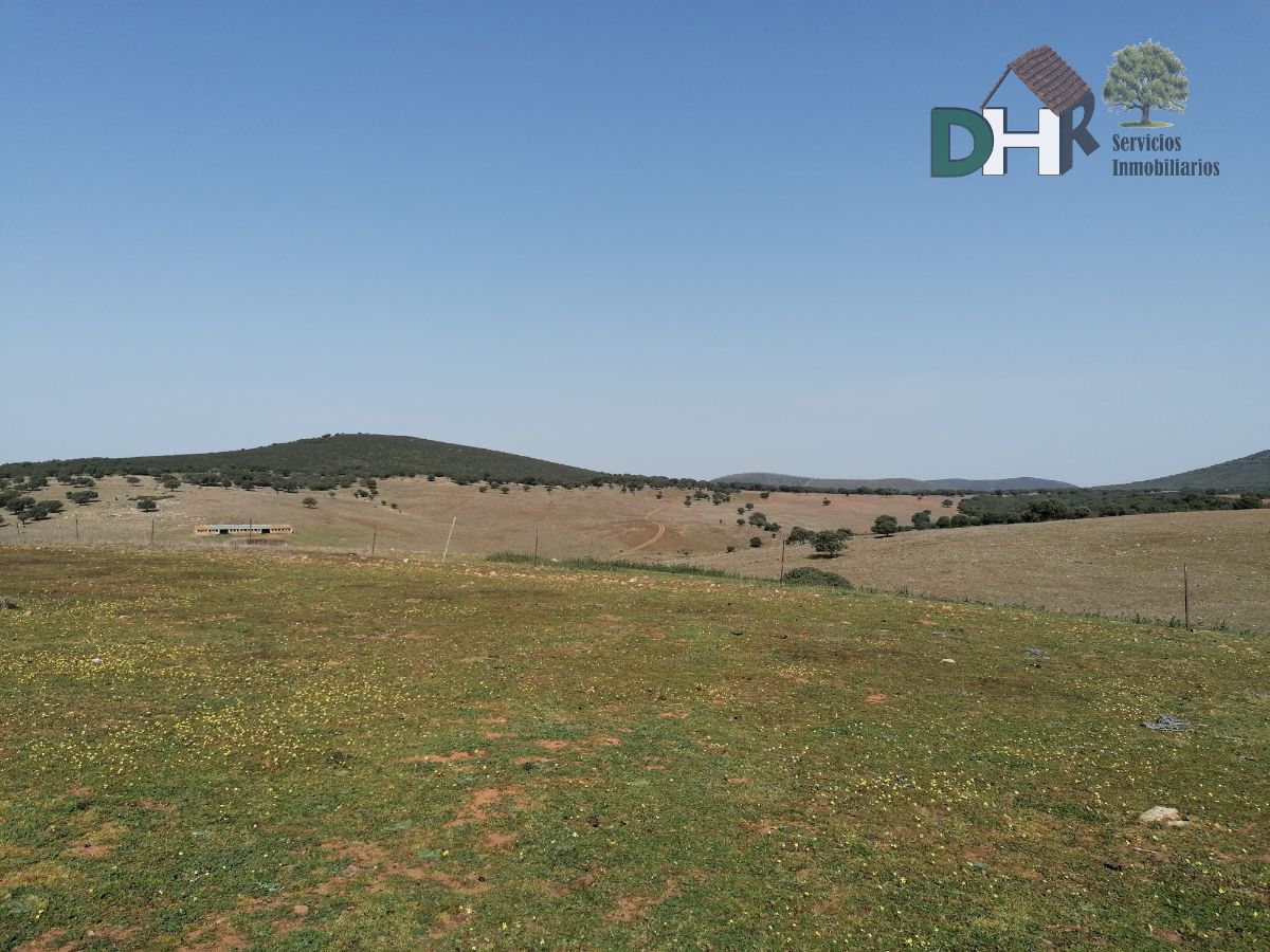 For sale of land in Badajoz