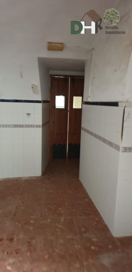 For sale of commercial in Trujillo