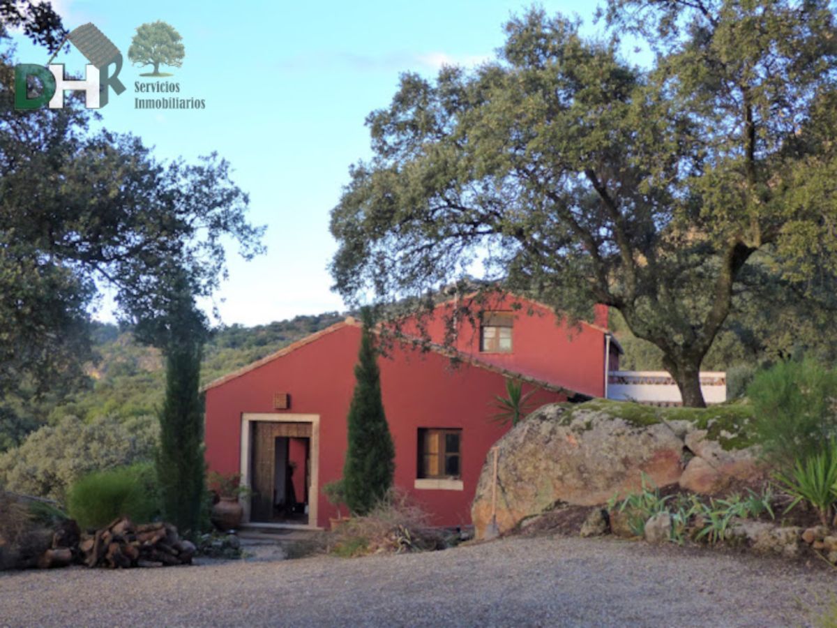 For sale of house in Cáceres