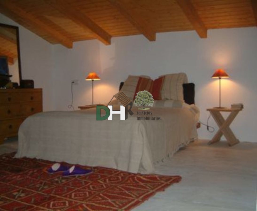 For sale of house in Cáceres