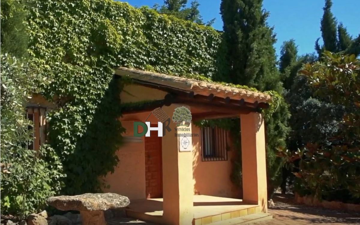 For sale of land in Cuenca