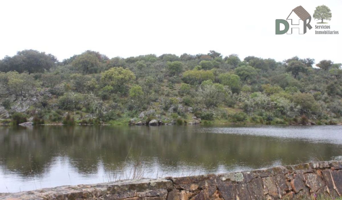 Venta de terreno en Cáceres