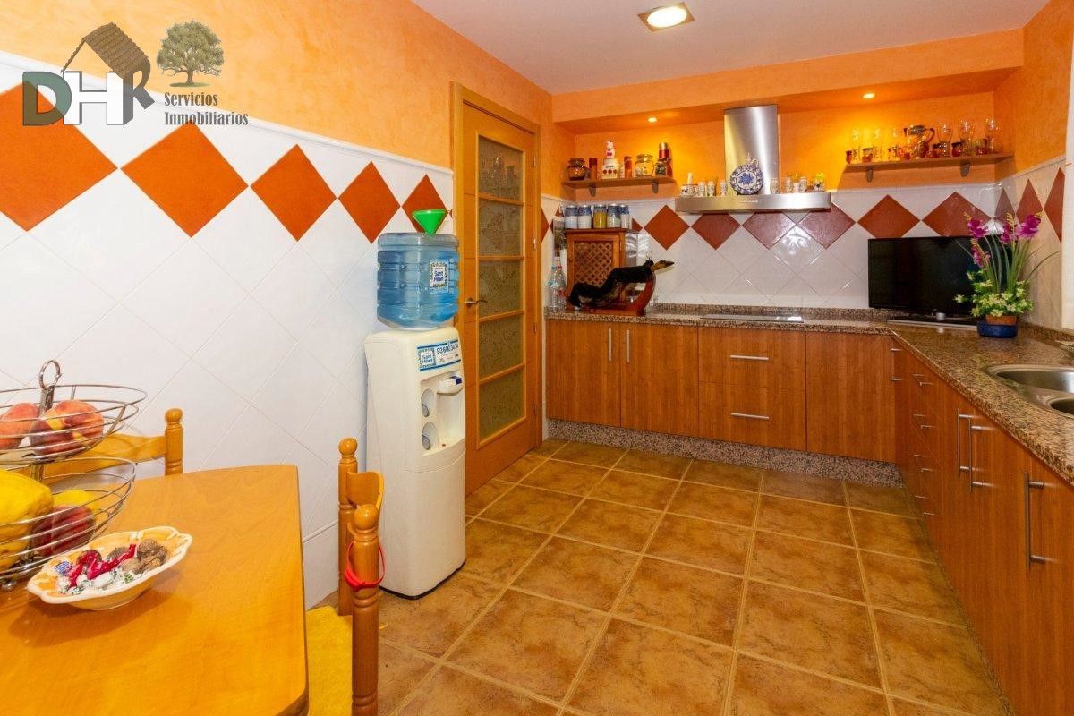 For sale of chalet in Badajoz